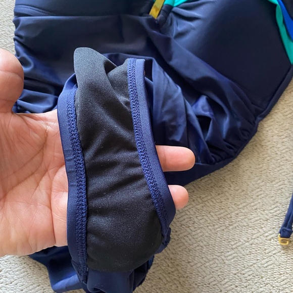 shore shapes one piece - Picture 5 of 11